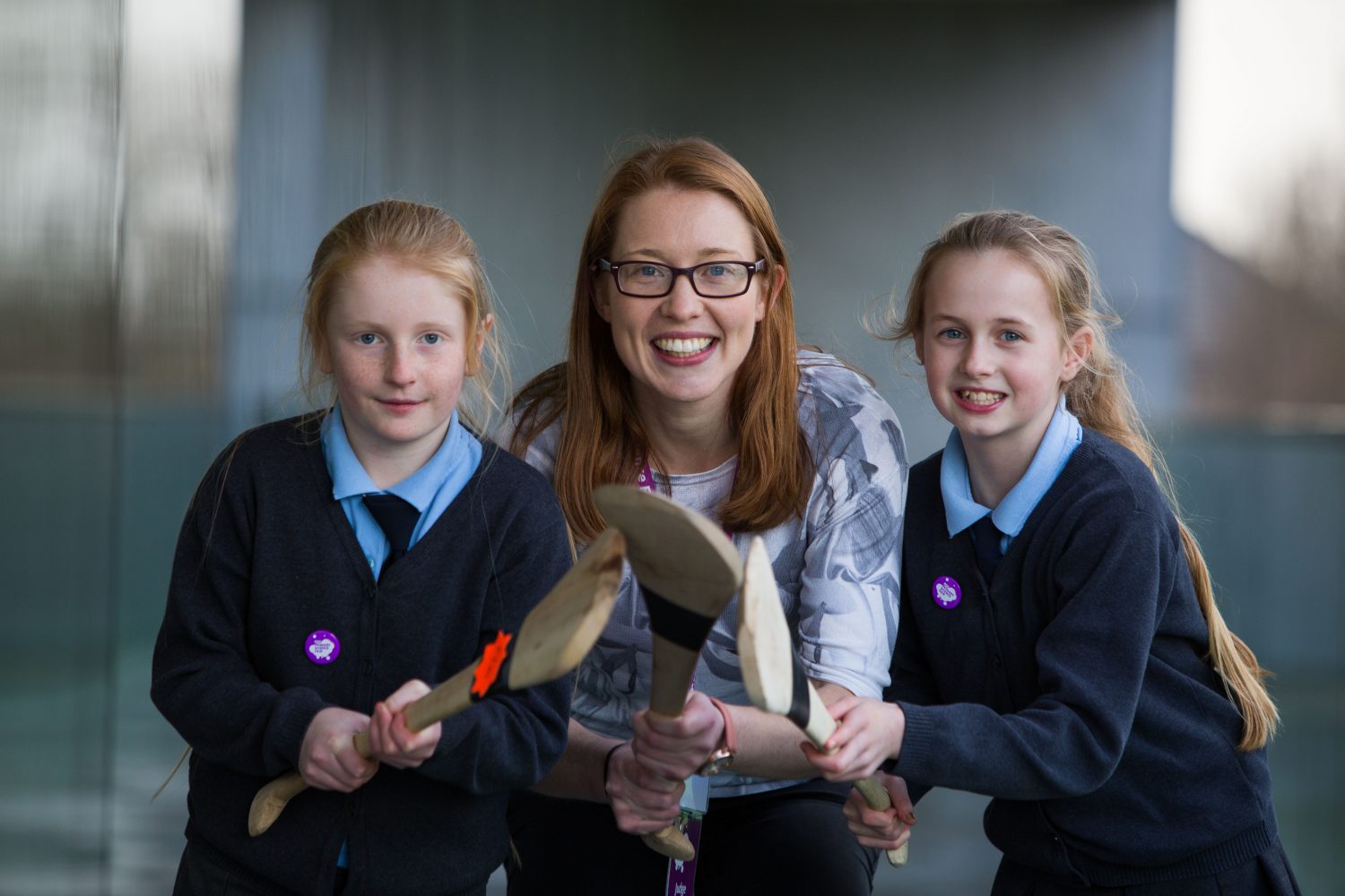 RDS Primary Science THUR 0136 Rena Buckley, All Ireland Cork camogie winner with Aoibhinn O Connor and Caitlynne Ryan McNamara from Herberstown NS, Herberstown, Co. Limerick at this years RDS Primary Science Fair Limerick which will see over 3000 primary school students from all over the country exhibit theirSTEM investigations at Mary Immaculate College. Between the three venues of Limerick, Dublin and Belfast there will be over 7000 participants in 2018. Photo: Oisin McHugh True Media