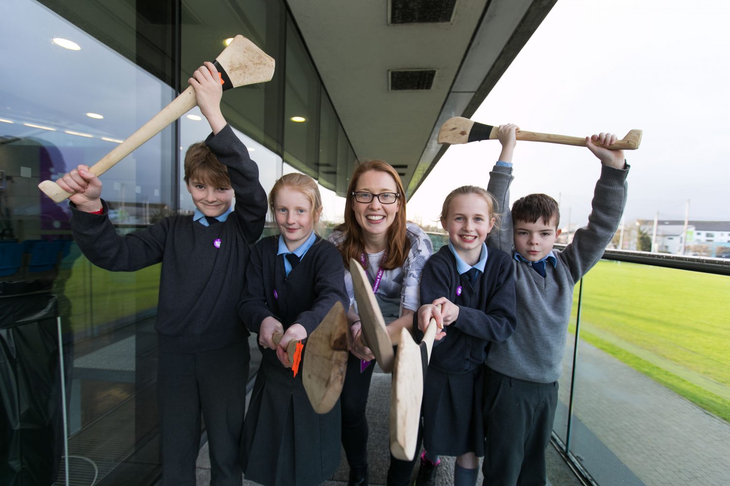 RDS Primary Science THUR 0141 Rena Buckley, All Ireland Cork camogie winner with Adam Gleeson, Aoibhinn O Connor, Caitlynne Ryan McNamara and Fionn Wright from Herberstown NS, Herberstown, Co. Limerick at this years RDS Primary Science Fair Limerick which will see over 3000 primary school students from all over the country exhibit theirSTEM investigations at Mary Immaculate College. Between the three venues of Limerick, Dublin and Belfast there will be over 7000 participants in 2018. Photo: Oisin McHugh True Media