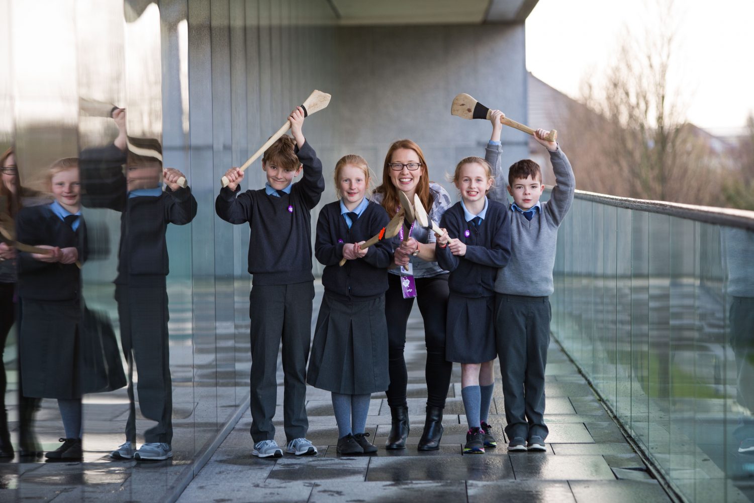 RDS Primary Science THUR 0146 Rena Buckley, All Ireland Cork camogie winner with Adam Gleeson, Aoibhinn O Connor, Caitlynne Ryan McNamara and Fionn Wright from Herberstown NS, Herberstown, Co. Limerick at this years RDS Primary Science Fair Limerick which will see over 3000 primary school students from all over the country exhibit theirSTEM investigations at Mary Immaculate College. Between the three venues of Limerick, Dublin and Belfast there will be over 7000 participants in 2018. Photo: Oisin McHugh True Media